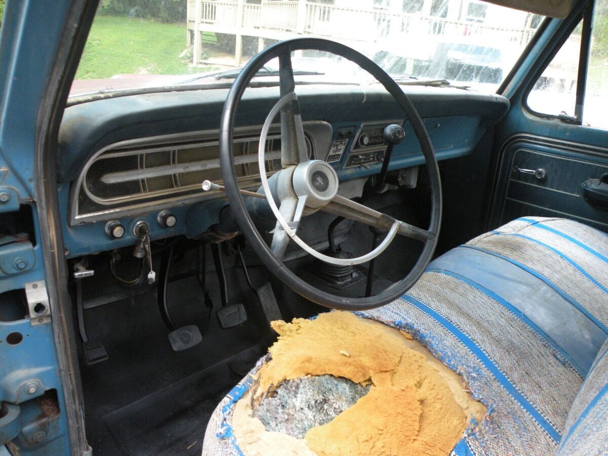 1970 ford f100 - 4-speed - 4-wheel drive (4x4) - 360 v8 - runs perfect