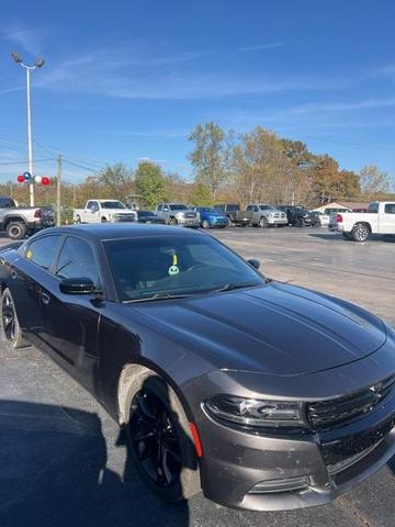 2018 dodge charger sxt