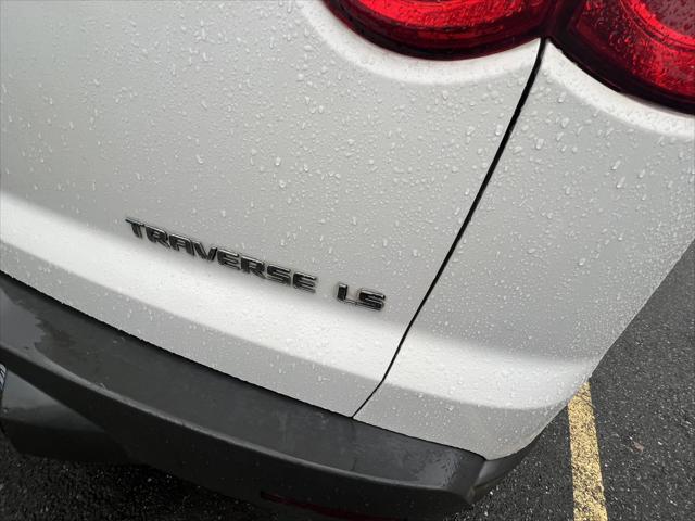 2012 chevrolet traverse ls