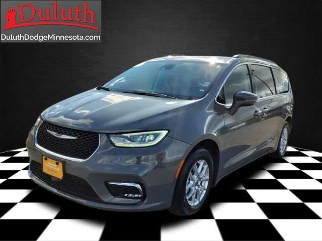 2022 chrysler pacifica touring l