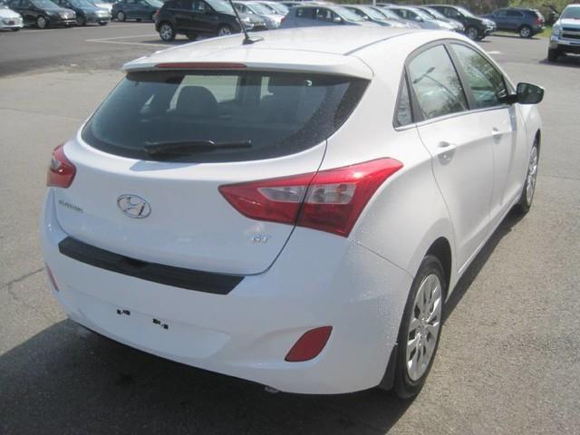 2016 hyundai elantra gt base 4dr hatchback 6m for sale in manor, delaware