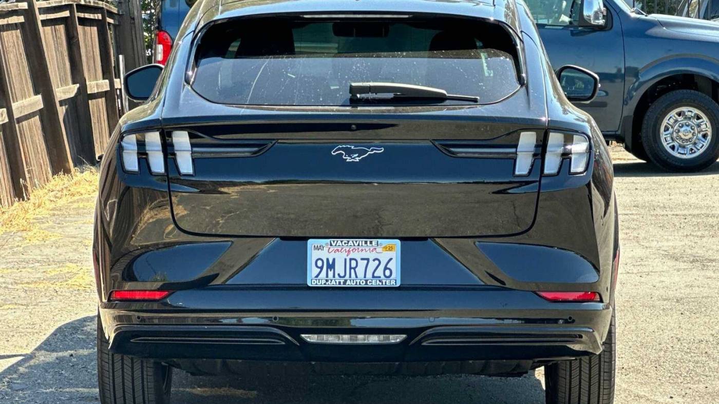 2024 ford mustang mach-e premium