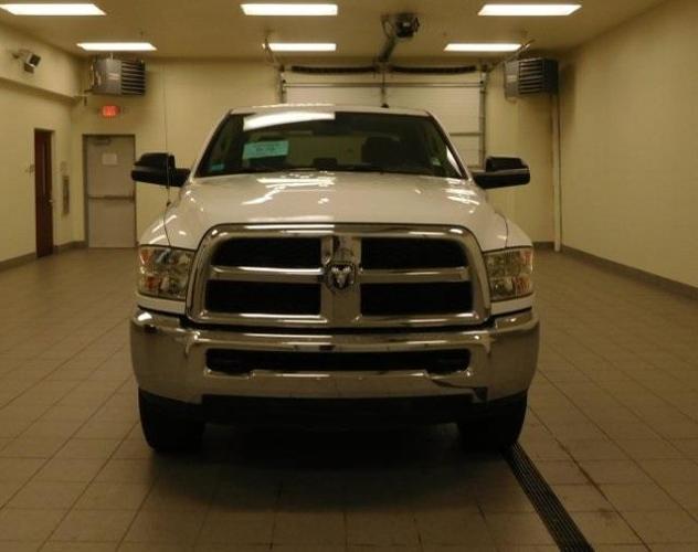 2016 ram ram pickup 3500 tradesman 4x4 tradesman 4dr crew cab 8 ft. lb pickup for sale in jolly acres, south dakota