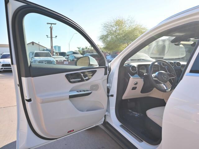 2024 mercedes-benz glc 300 base