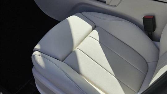 2025 Mercedes-Benz GLA