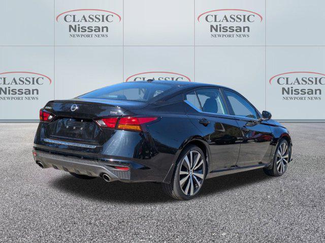 2021 nissan altima sr fwd