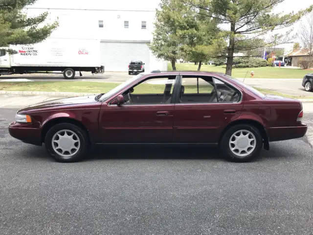 '89 nissan maxima only 82k miles 1 owner. super rare options, clean in & out