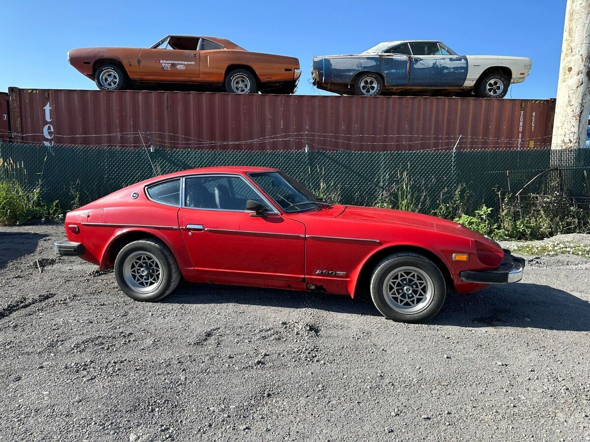 1976 datsun 280 zx straight 6 5spd. new tires, runs/drives, fresh garage find