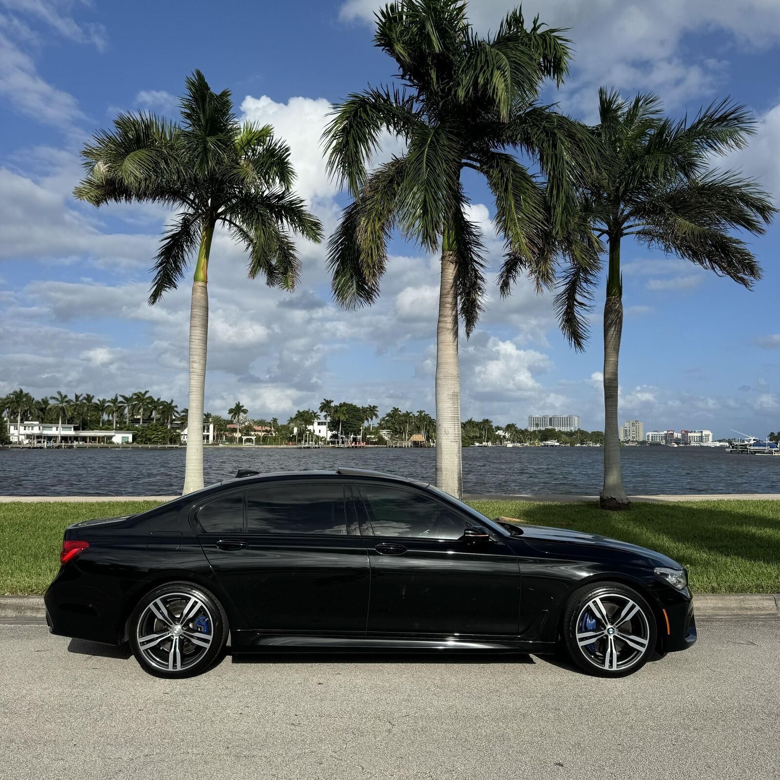 2017 bmw 7-series 750i m pack 67k miles 745 740 mercedes s550