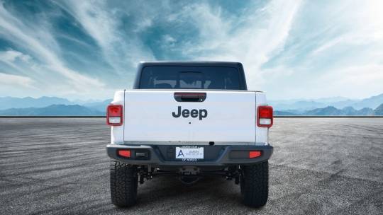 2024 Jeep Gladiator