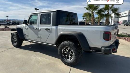2024 Jeep Gladiator
