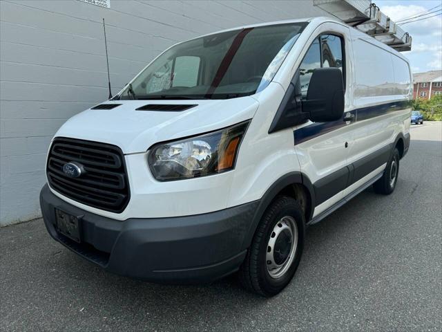 2018 ford transit-250 base