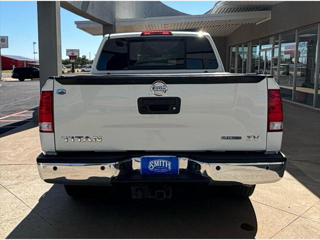 2015 nissan titan sv