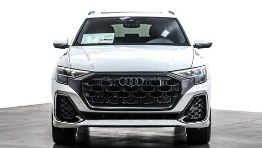 2024 Audi Q8