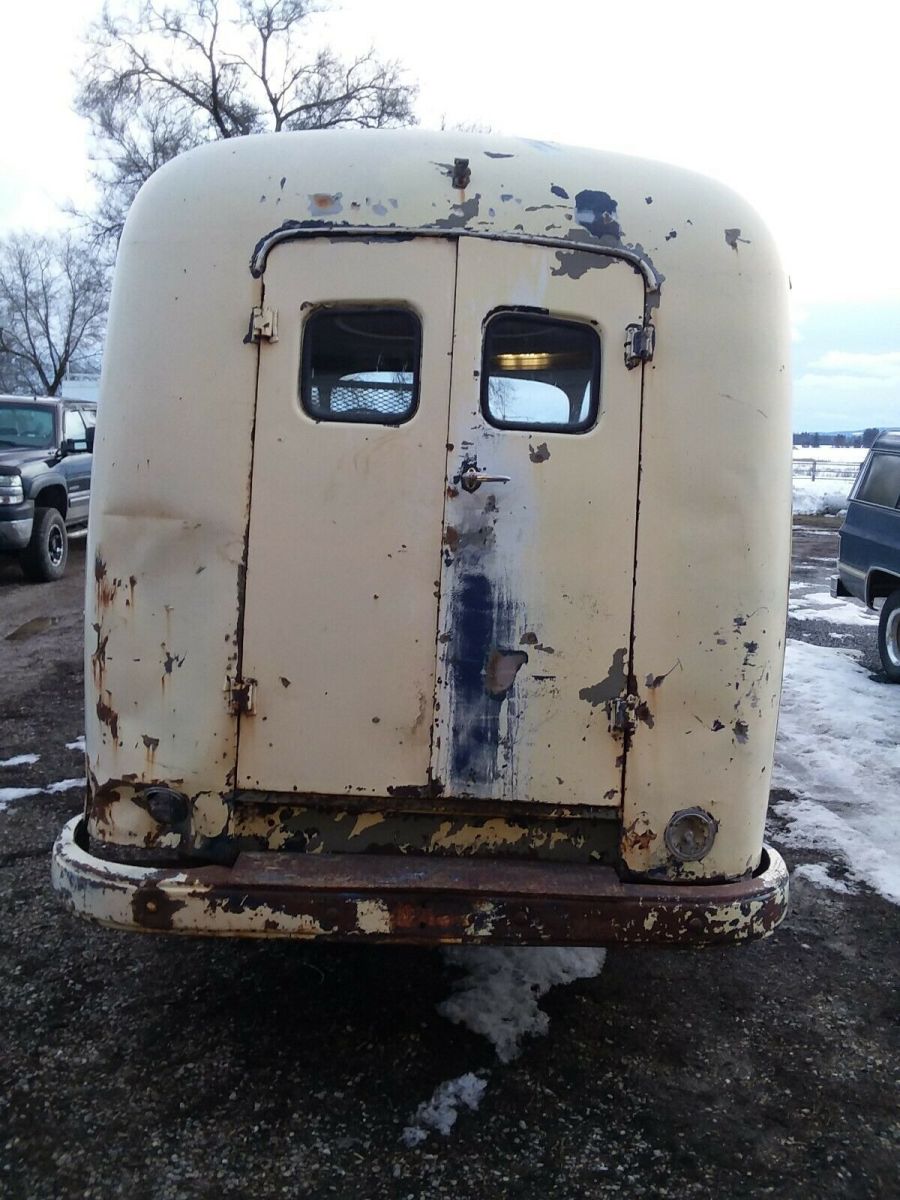 1962 international harvester metro van