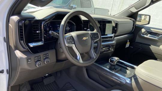 new 2025 chevrolet silverado 1500 ltz crew cab short bed 4wd