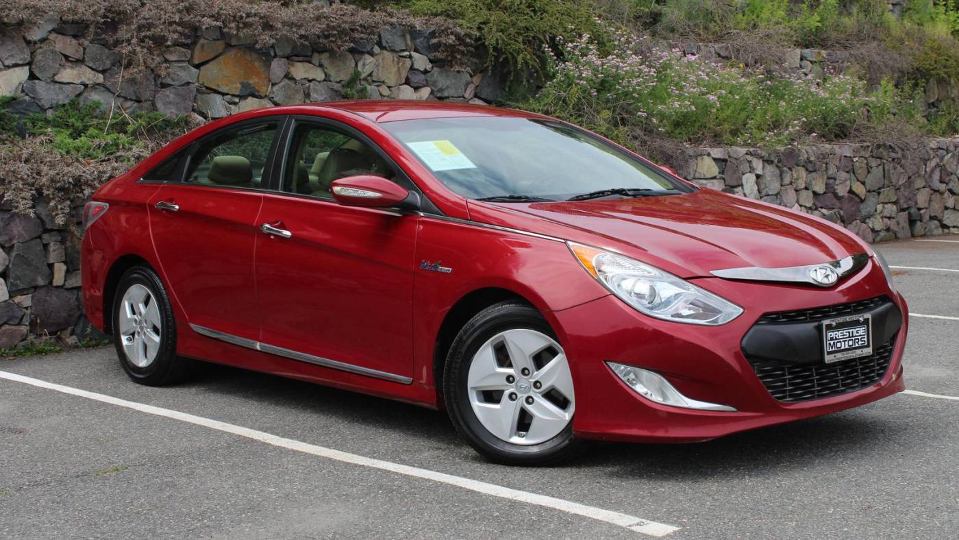 2012 hyundai sonata hybrid base