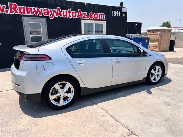 2012 chevrolet volt base