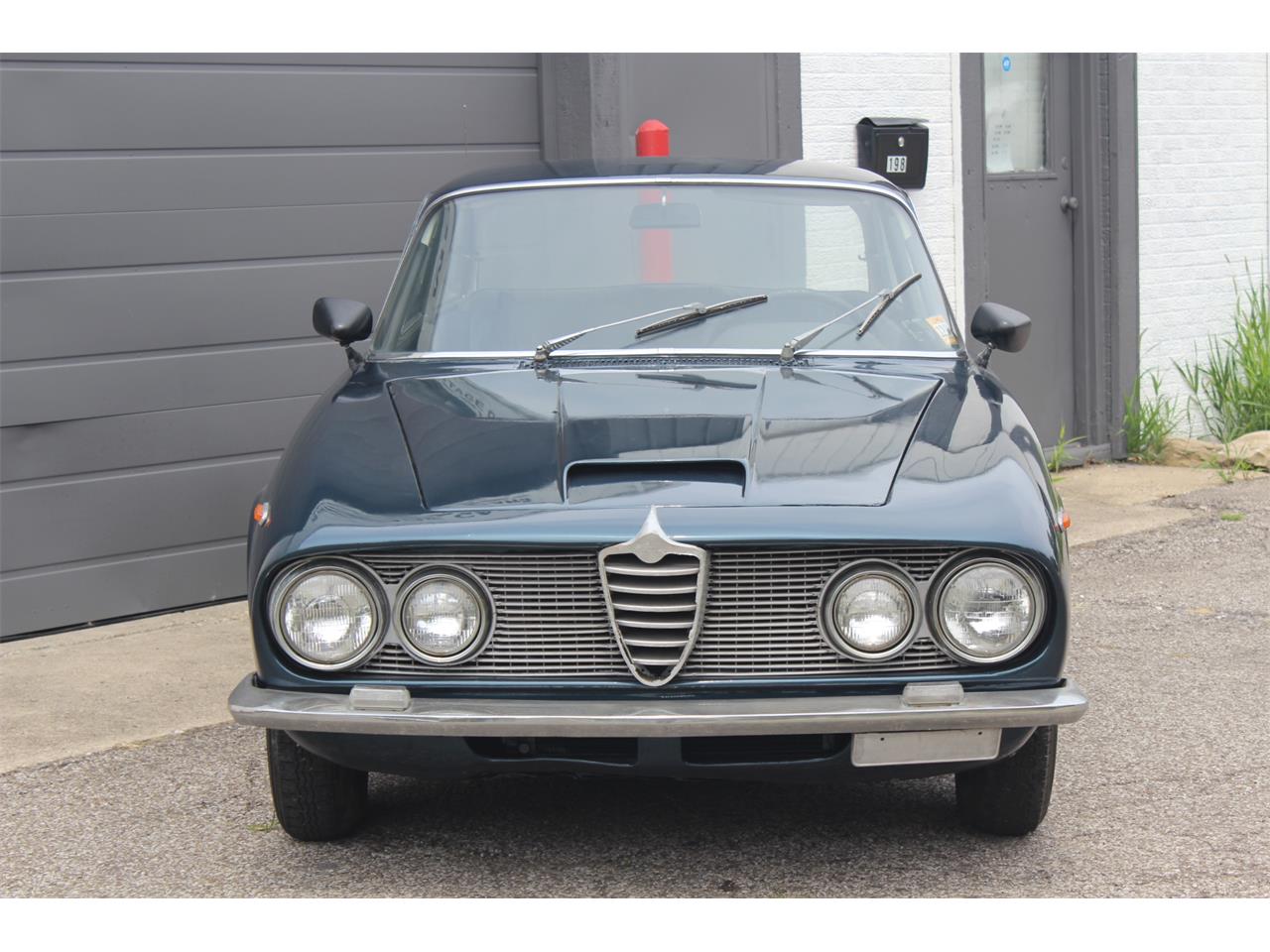1966 alfa romeo 2600