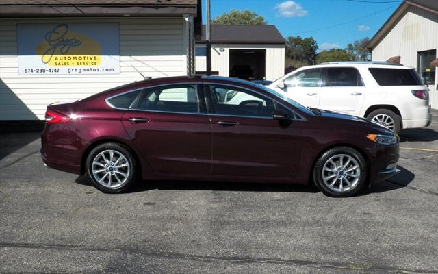 2017 ford fusion se