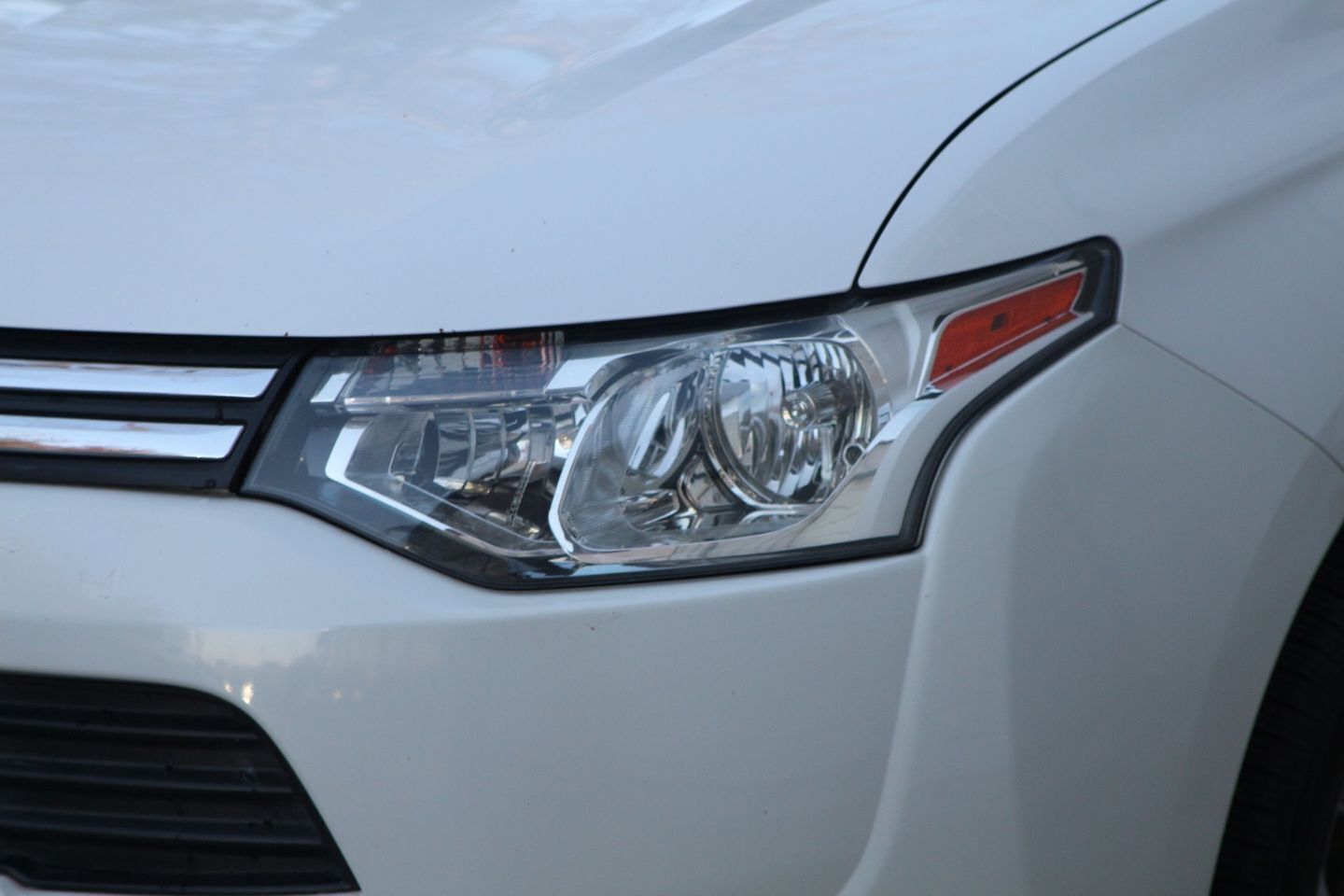 2014 mitsubishi outlander se