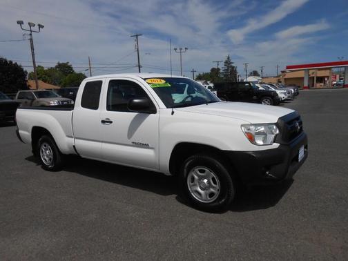 2014 toyota tacoma in milwaukee, wisconsin