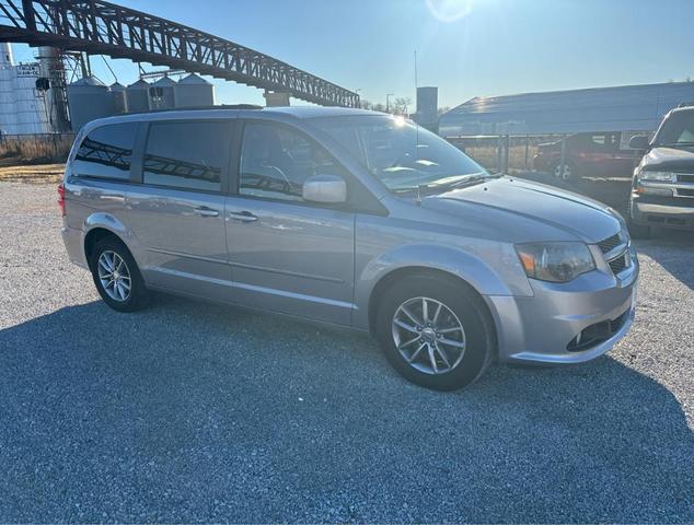 2014 dodge grand caravan r/t