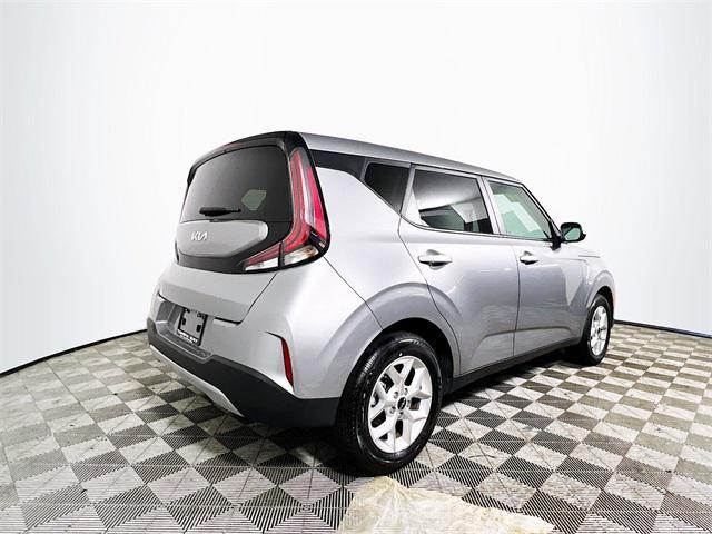 2024 kia soul lx