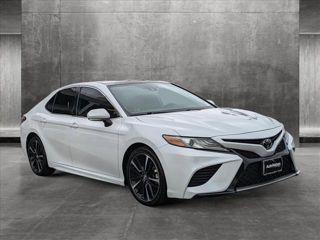 2019 toyota camry xse
