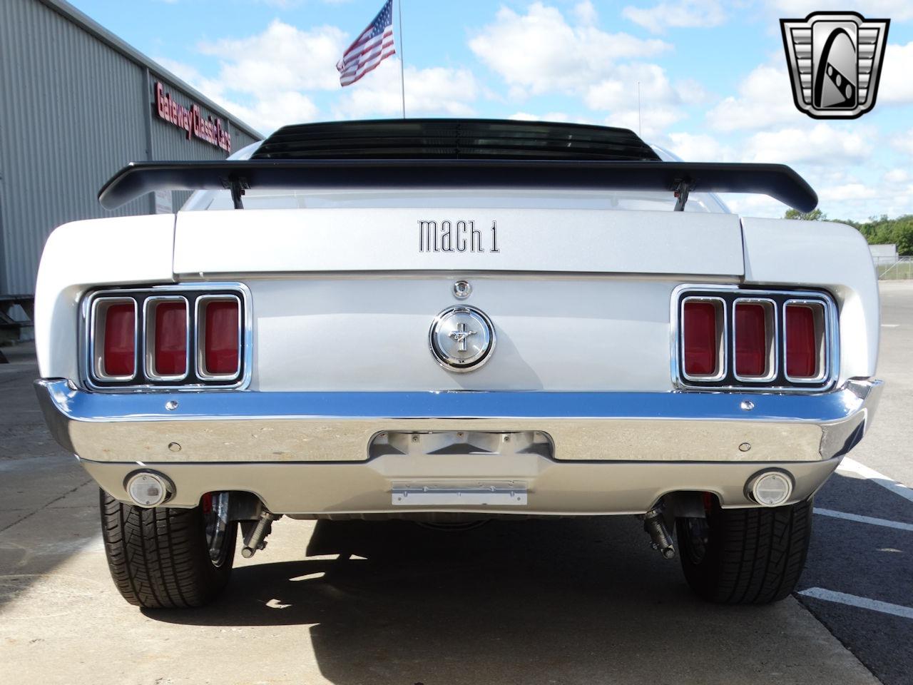 1970 ford mustang