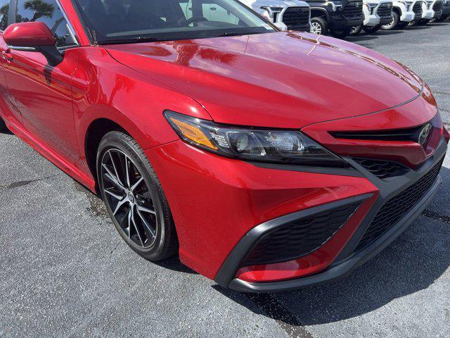 2023 toyota camry se