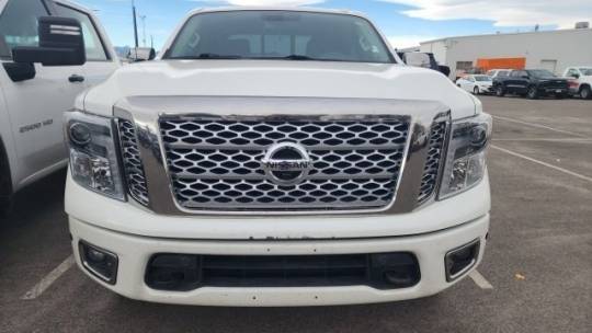 2017 Nissan Titan