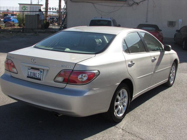 2002 lexus es 300 base