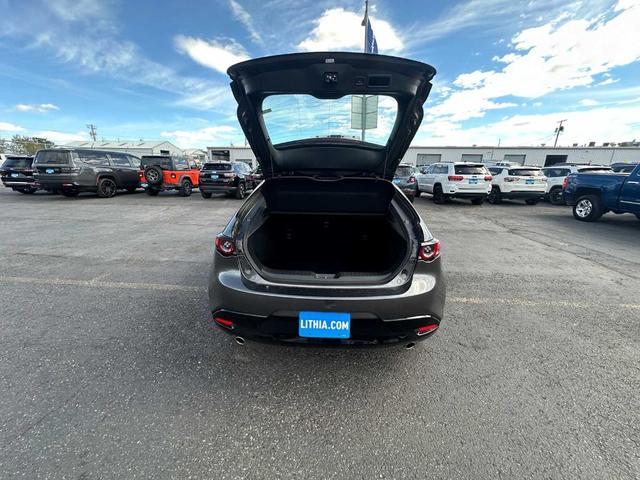 2020 mazda mazda3 fwd w/premium package