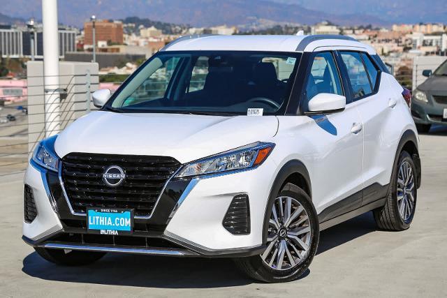 2023 nissan kicks sv