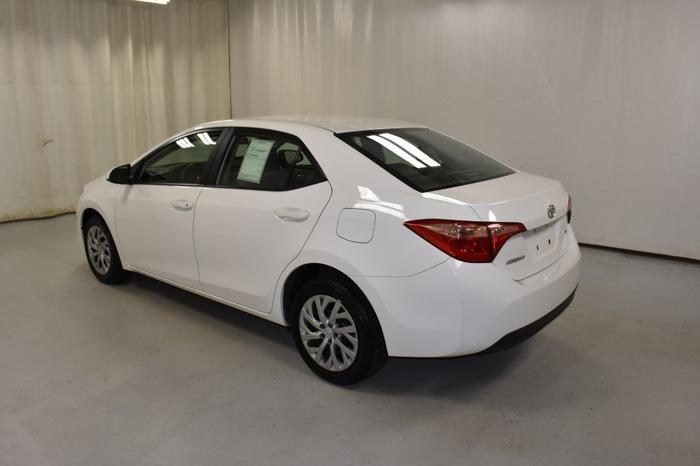 certified 2017 toyota corolla le new castle, pa 16105 for sale in castle, pennsylvania