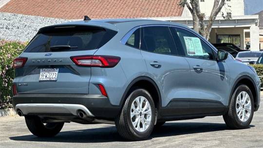 2023 Ford Escape