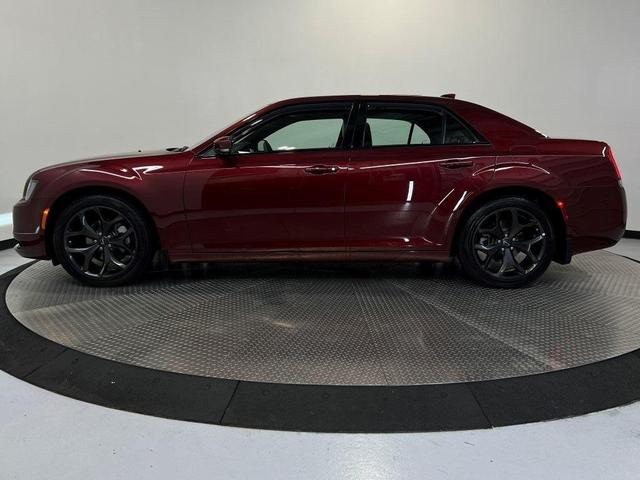 2023 chrysler 300 s
