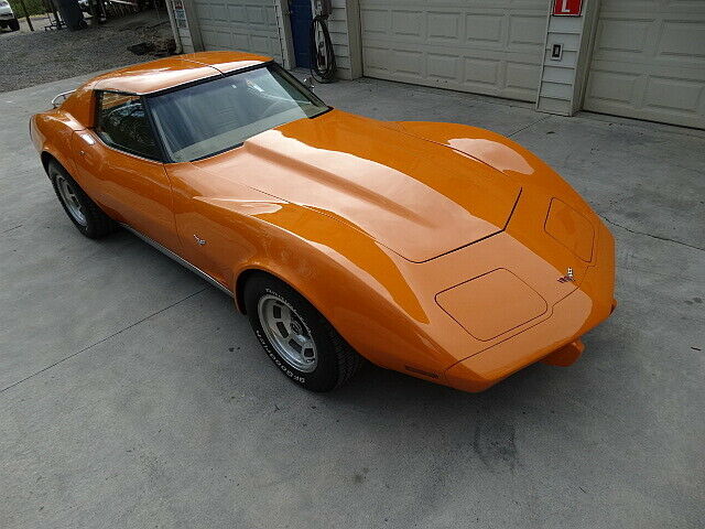 1977 chevrolet corvette...t top.....strong running engine