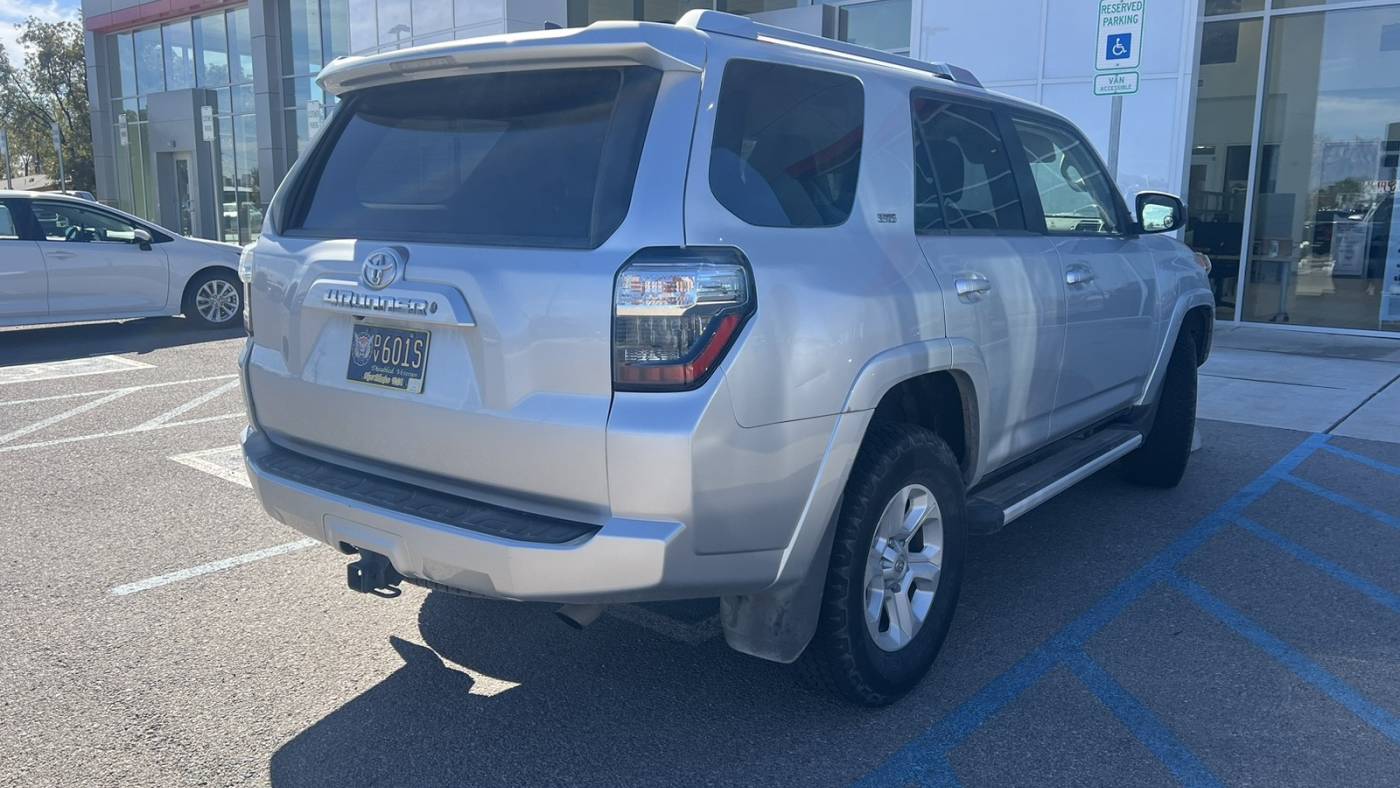 2017 toyota 4runner sr5