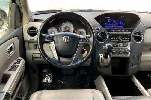 2012 honda pilot in hales corners, wisconsin