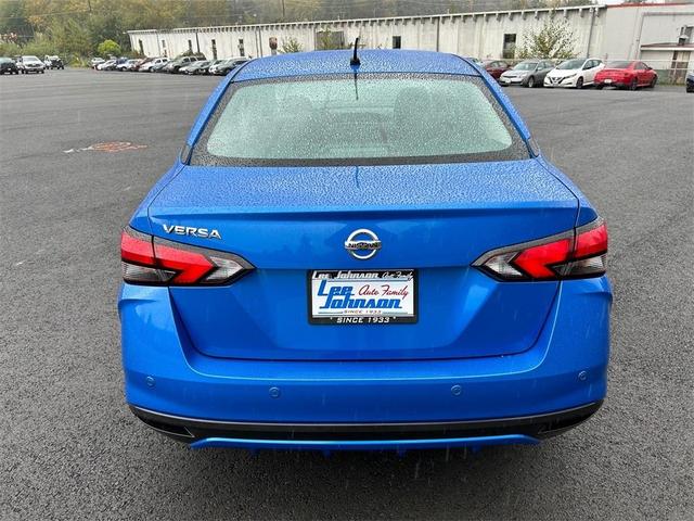 2021 nissan versa s