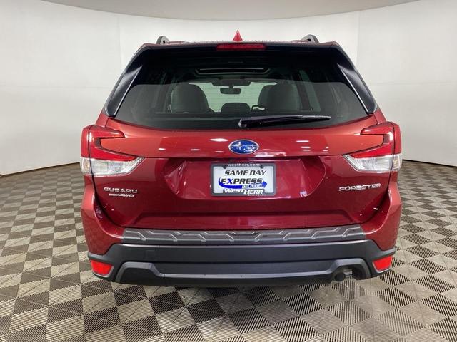 2022 subaru forester premium