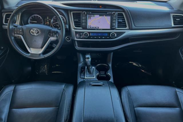 2016 toyota highlander xle