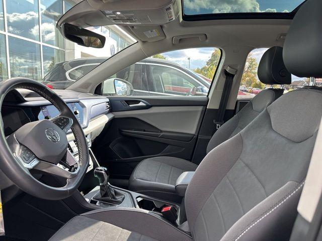 2022 volkswagen taos 1.5t se