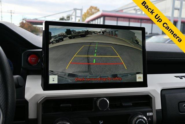 2024 toyota tacoma trd off-road