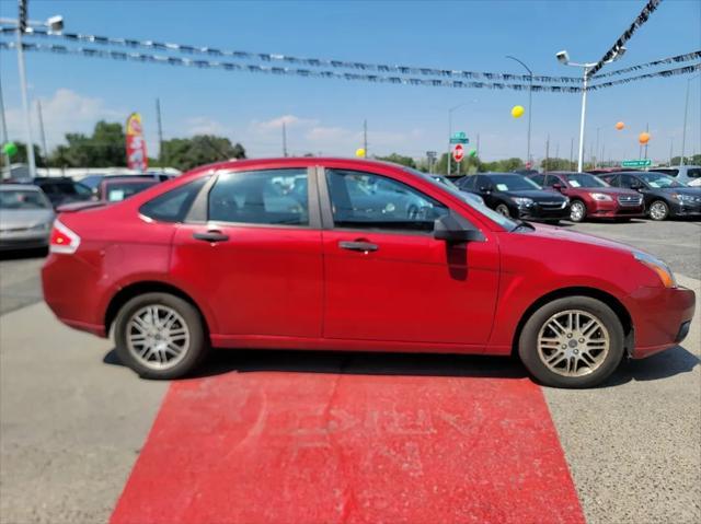 2010 ford focus se