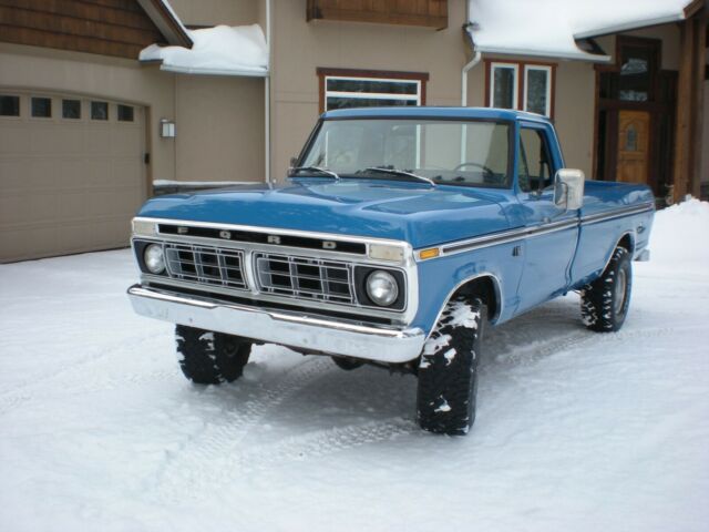 1976 ford f-100 custom 4 x 4 truck