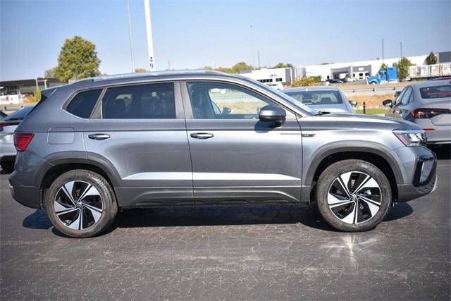 2023 volkswagen taos 1.5t se