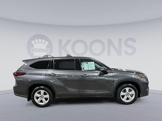 2021 toyota highlander le